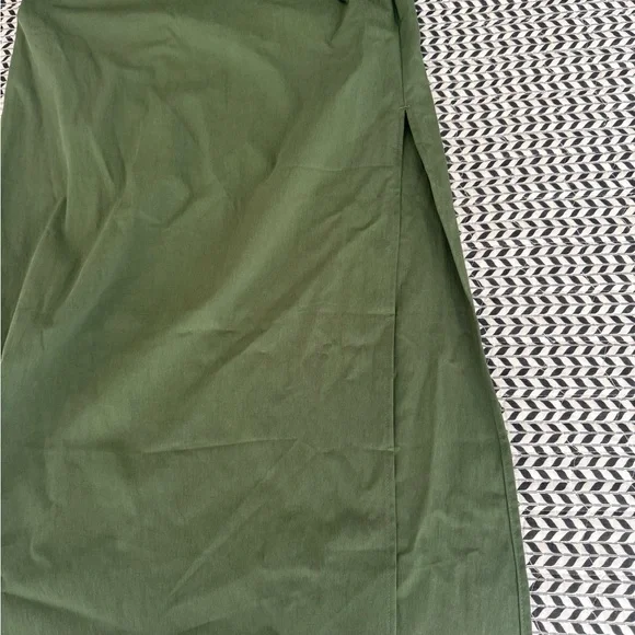 NWT Abercrombie midi green dress - Picture 5 of 9
